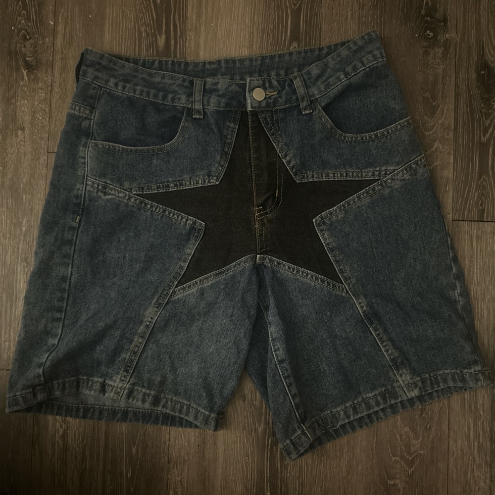 SHEIN Men's Denim Star Shorts - Dark Blue and Black